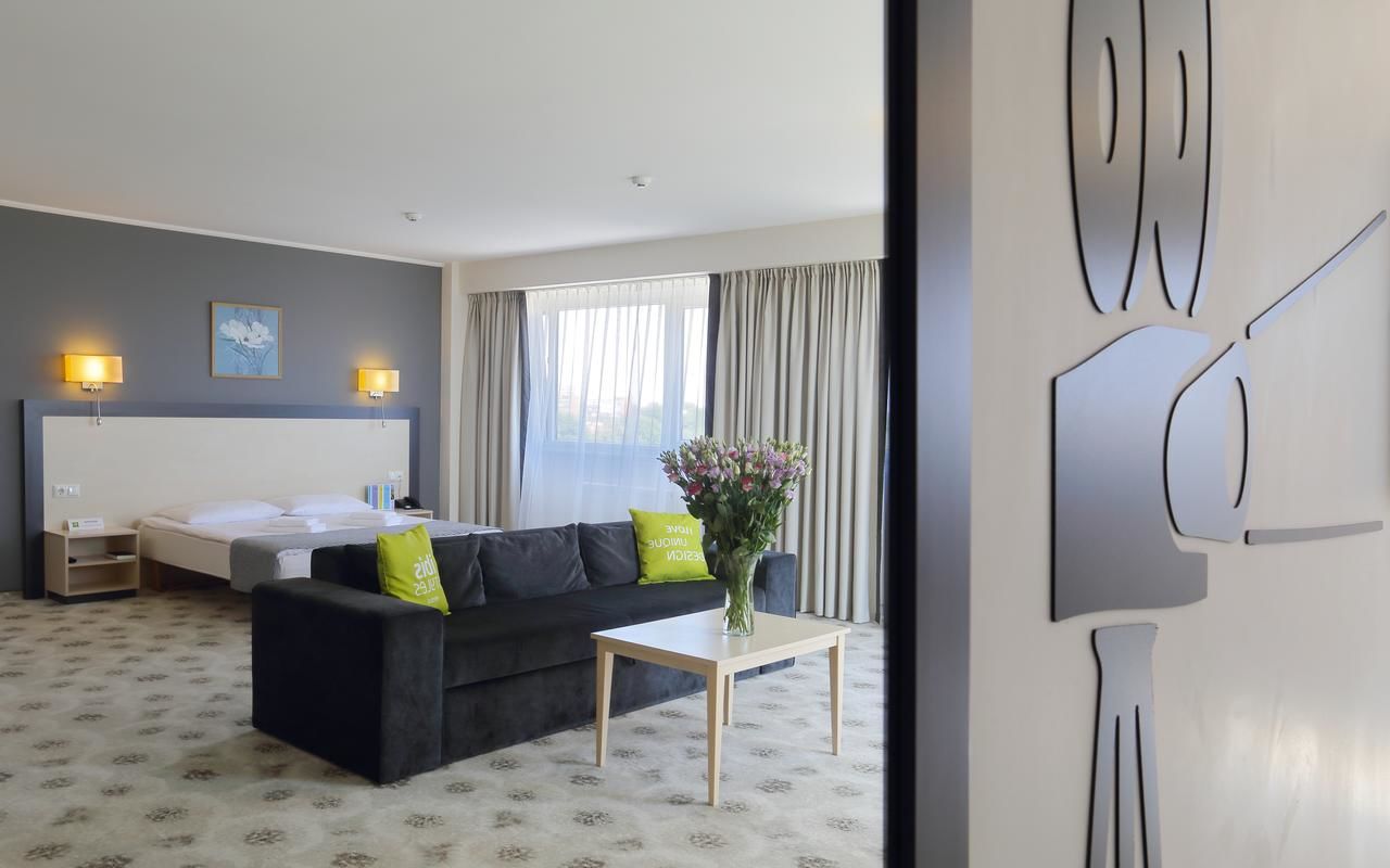Отель ibis Styles Klaipeda Aurora Клайпеда-8
